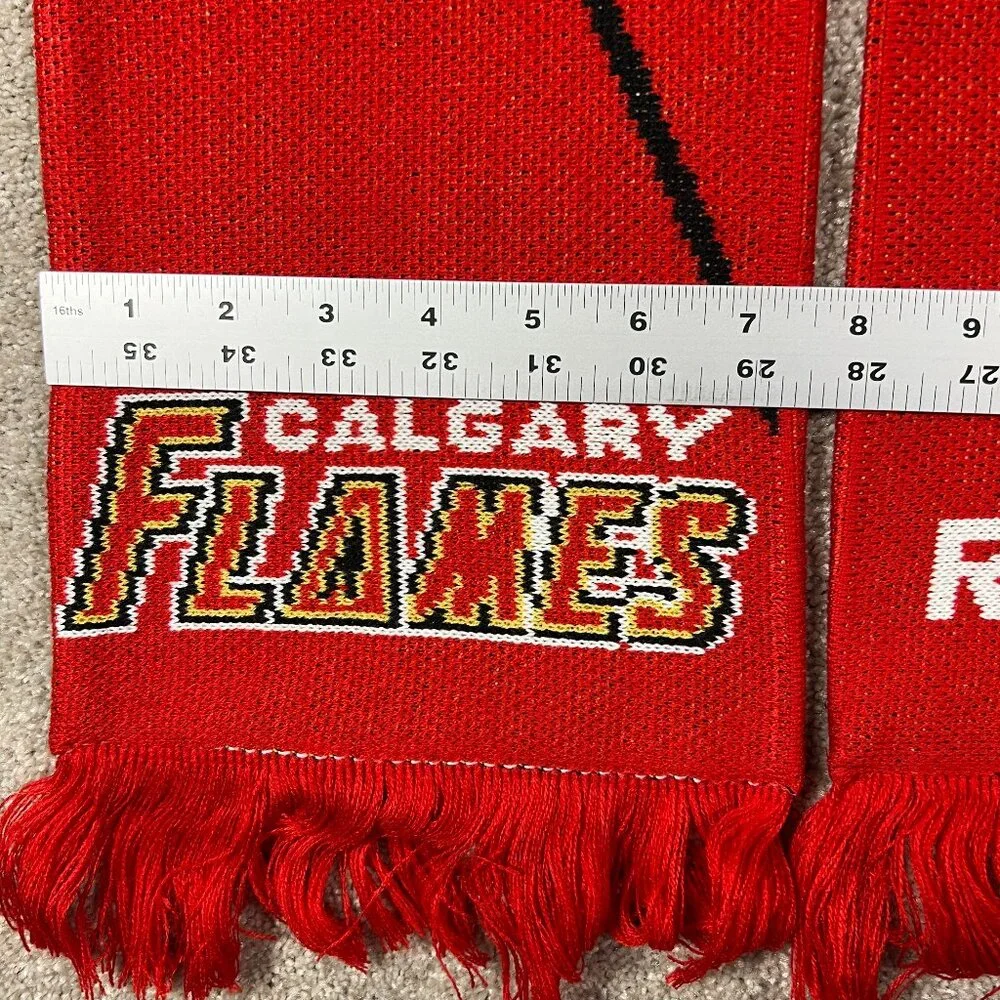 Reebok Unisex OSFA Red Black Winter Fringe Calgary Flames‎ Ice Hockey Scarf NWT